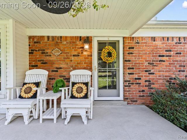 411 Maplehill Road