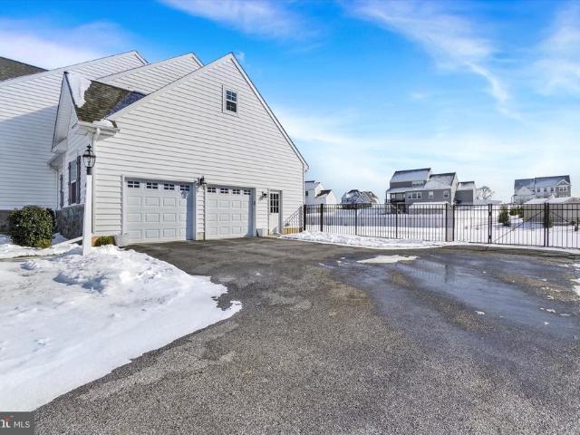 411 Peggy Lane