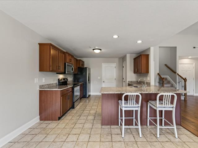 411 River Heights Dr
