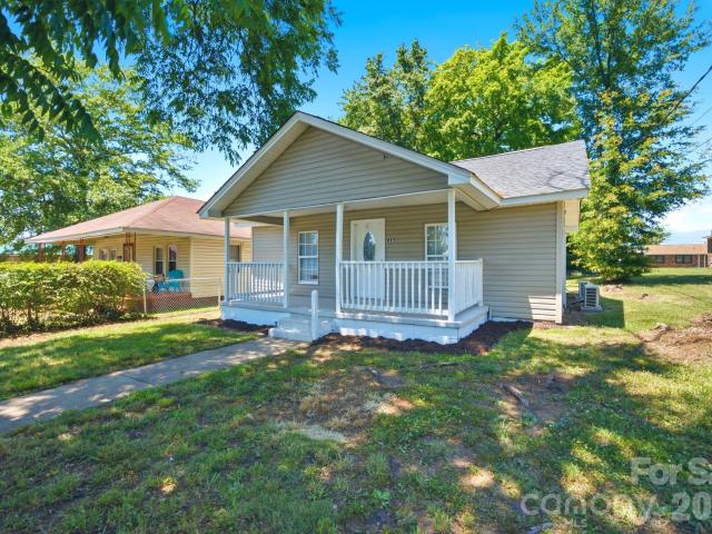 411 Weathers Street