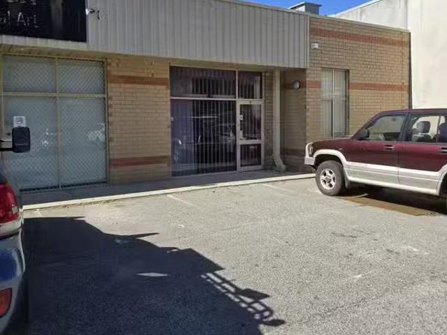 4/11 Townsend Street, MALAGA, WA 6090 Industrial/Warehouse f.