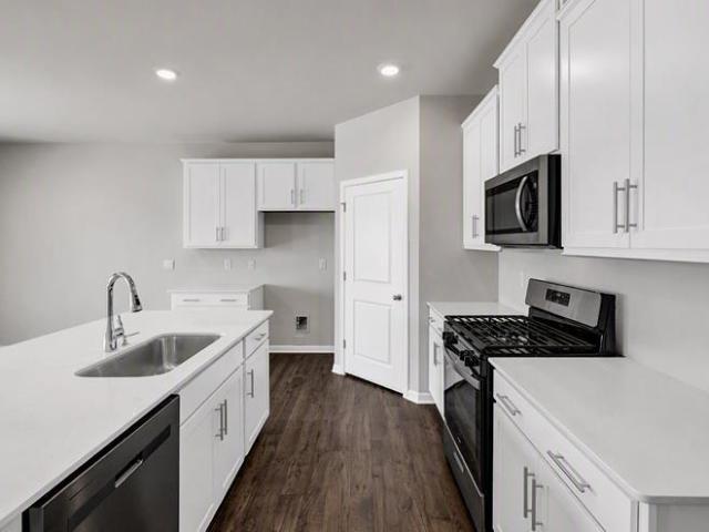 4124 Maddux Drive
