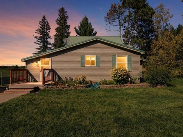 41257 Government Rd, Hinckley, MN 55037