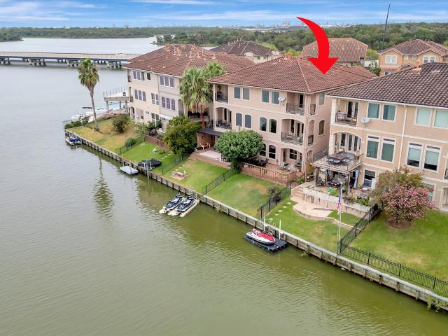 4125 Boardwalk Boulevard