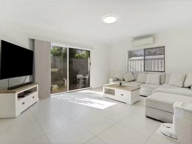 4/125 Kingscliff Street, Kingscliff Townhouse for rent Listed.