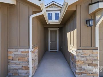 4126 S Lava Springs Loop