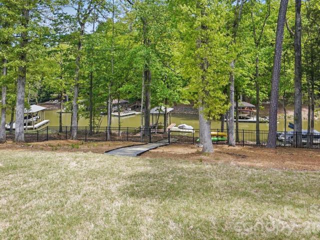 4120 Spring Cove Way, Belmont, US, NC