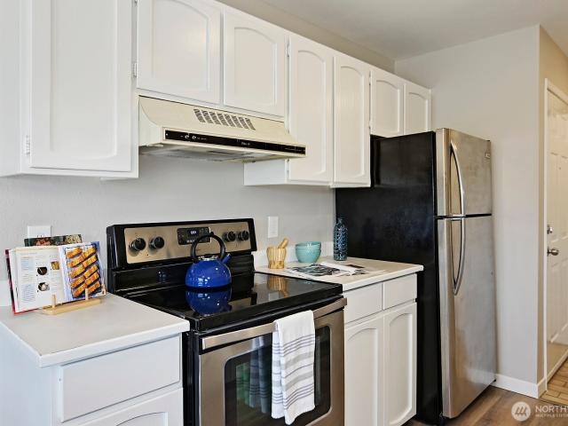 4120 th Street SW # B301