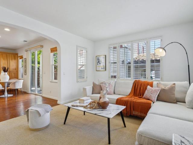 4121 Horizon Lane