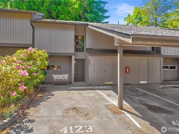 4123 th Avenue NE