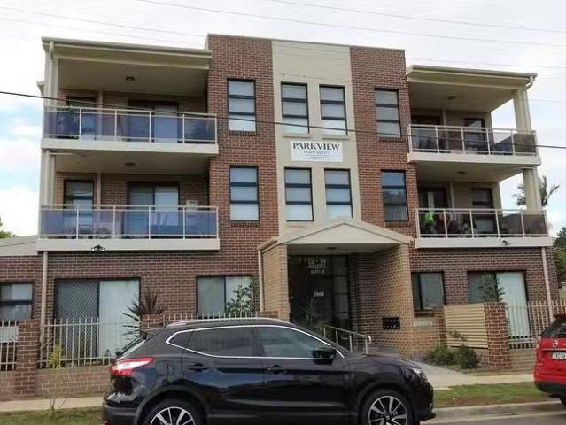 4/12 14 Banks Street, Parramatta, NSW 2150