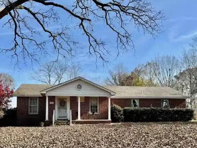412 5TH ST, RED BAY, AL 35582