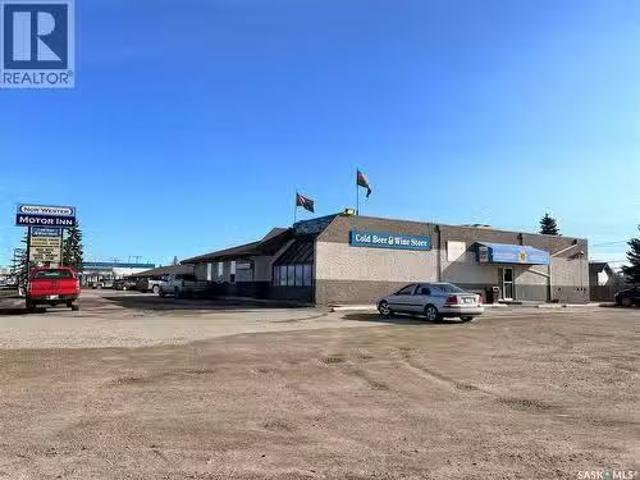 412 9Th Street W, Meadow Lake, SK, S9X 1S7 commercial for sa.