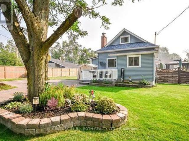 412 Couchiching Point Road, Orillia, ON, L3V 6P6 house for sale | Listing ID S13582 | Royal LePage