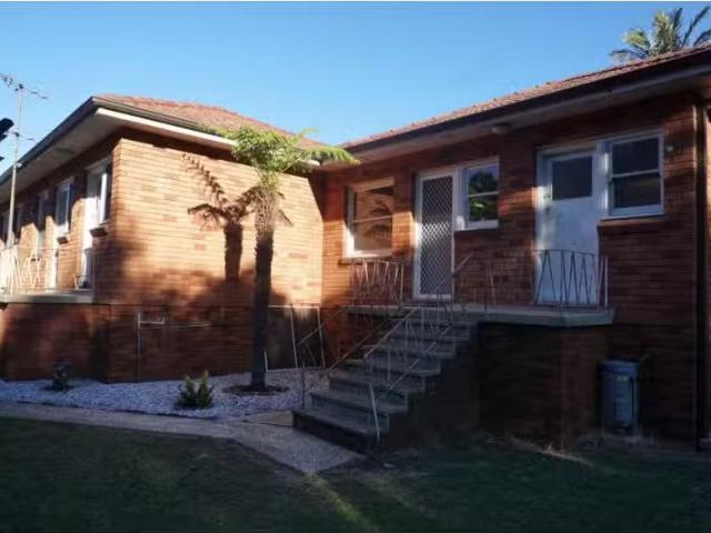4/12 Church Street, Balgownie Apartment for rent Listed by Va.