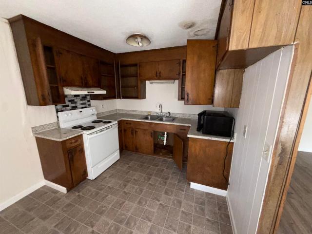 412 Club Road