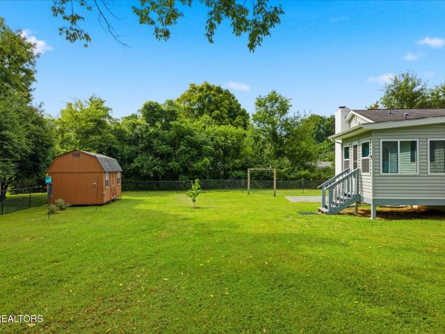412 Bridgewater Rd