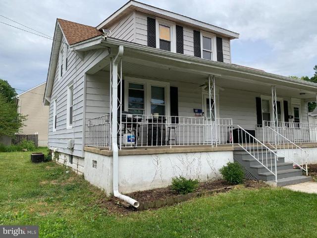 412 Broadview Boulevard N