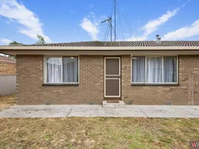 4/12 Brophy Street, Brown Hill VIC 3350 House For Lease