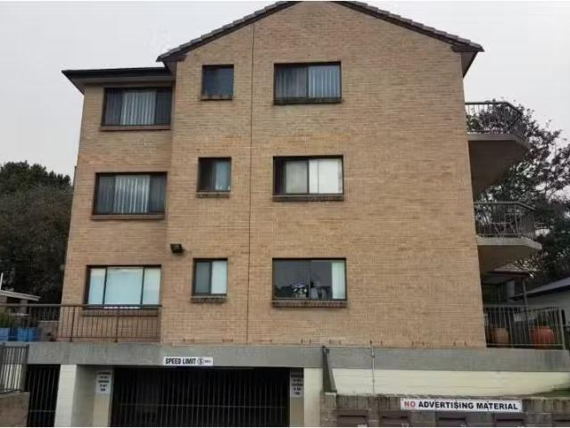 4/12 Denison Street, Wollongong Apartment for rent Listed by.