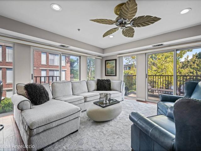 412 Kelburn Road # 212