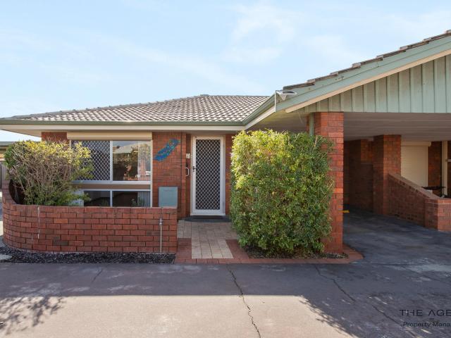 4/12 Hefron, Rockingham