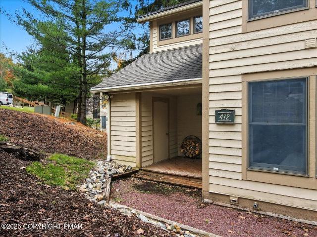 412 Hickory Dr, Tannersville, PA 18372 | MLS #776525