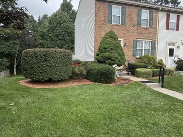 412 Logan Dr, Westminster, MD 21157