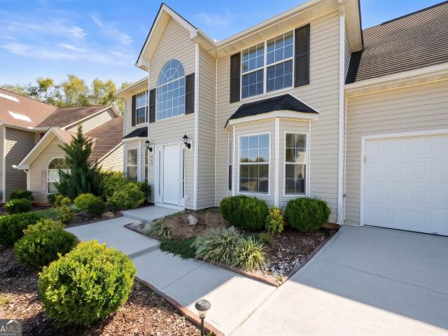 412 Lake Front Court