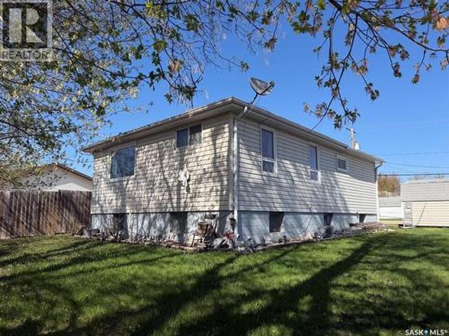 412 Main Street, Hudson Bay, SK, S0E 0Y0 house for sale | Listing ID SK034710 | Royal LePage