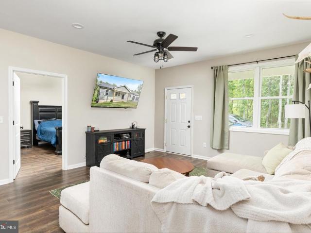 412 Mile Ridge Estate