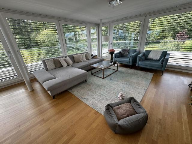 41/2 ROOM ATTIC APARTMENT IN WÄDENSWIL ZH, FURNISHED, TEMPORARY