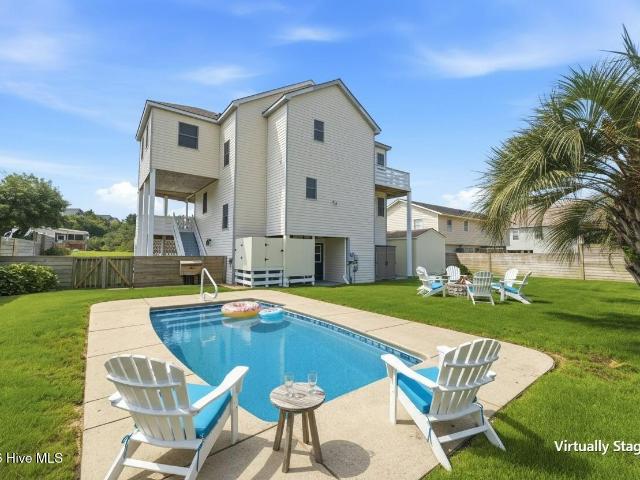 412 W Barracuda Drive