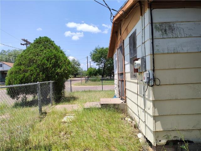 412 West Magnolia