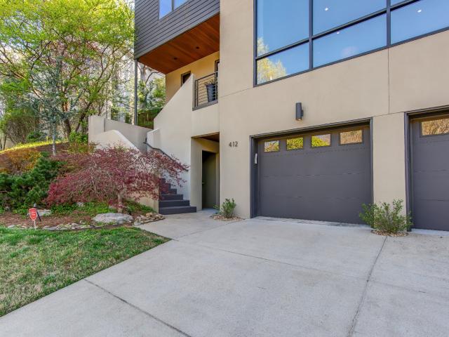 412 Valley Trace Dr