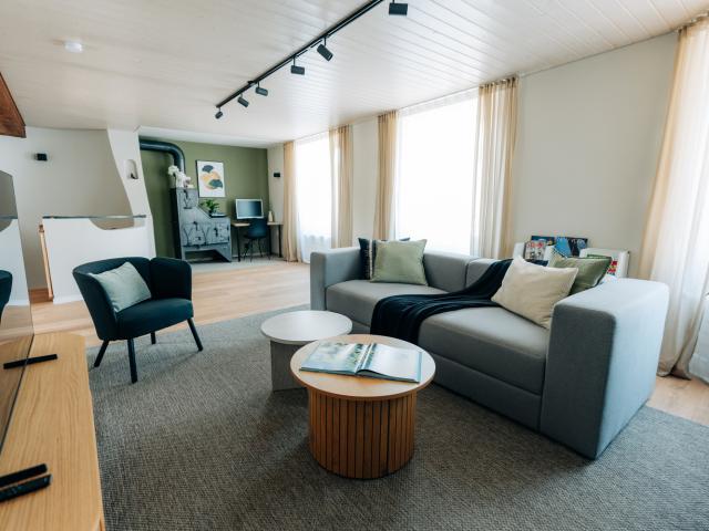 41/2 ZIMMER DUPLEX BIEL/BIENNE BE, MÖBLIERT, BEFRISTET