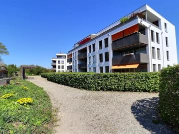 4½ Zimmerwohnung mit Terrasse und Garten