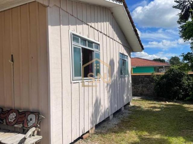 412C Casa mista com amplo terreno à venda no Balneário Shangri lá
