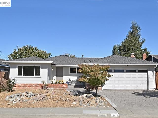 4136 Drake Way