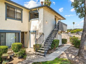 4137 Tiberon Dr, Oceanside, CA 92056 | MLS #OC26067