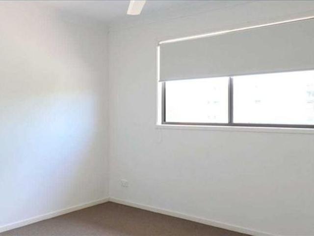 41/395 Zillmere Road,Zillmere Walking Distanct to Train Station Location!