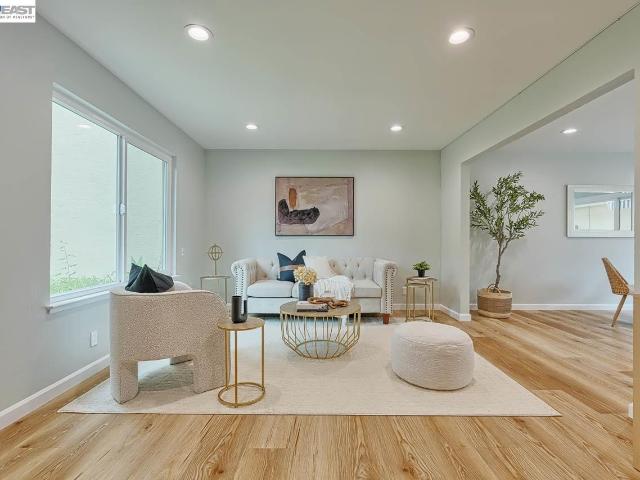 4130 Asimuth Cir