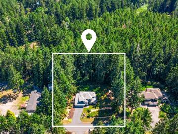 4131 NW Hosman Circle