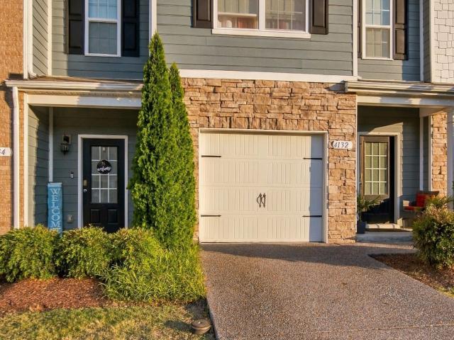 4132 Grapevine Loop