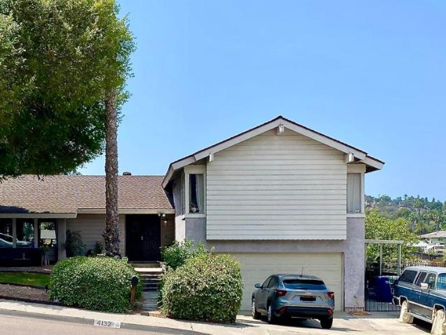 4132 Palm Tree Court