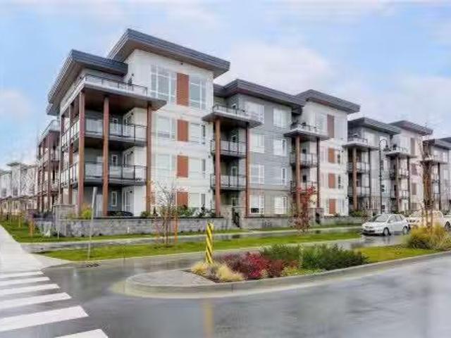 413 3564B Ryder Hesjedal Way, Colwood, BC, V9C 3A1 Single Fa.