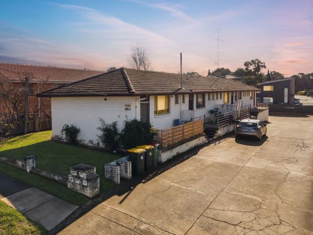 4/13 Adams Street, Queanbeyan