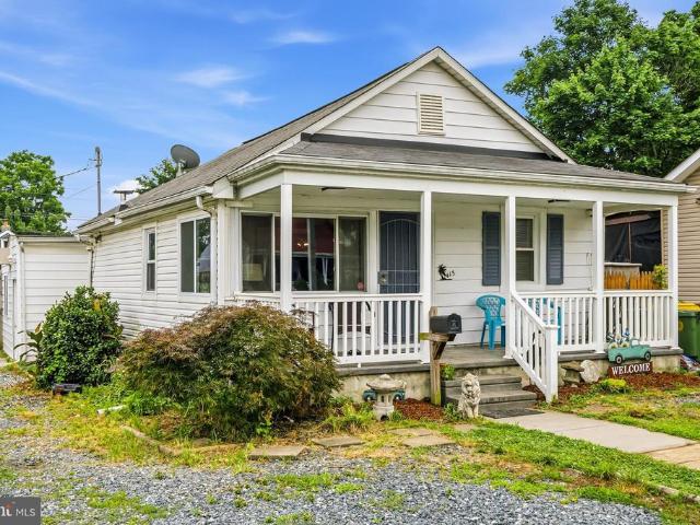 413 Orchard Avenue