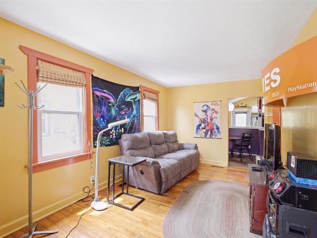 413 N 6th Street