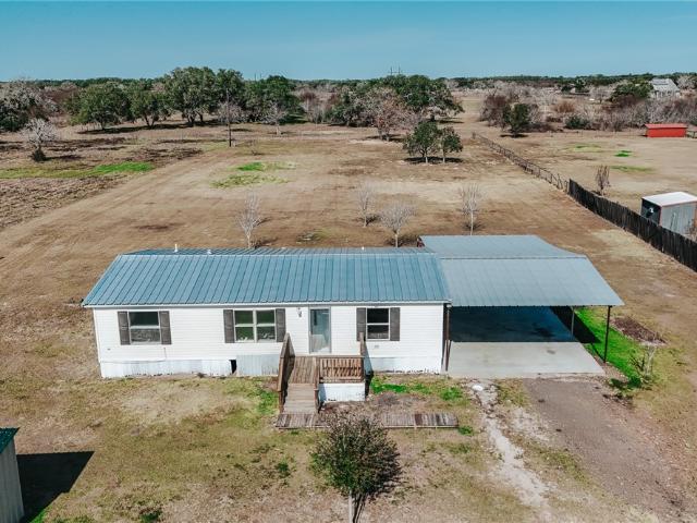 413 W Oaks Dr, Victoria, TX 77905 | MLS #617567